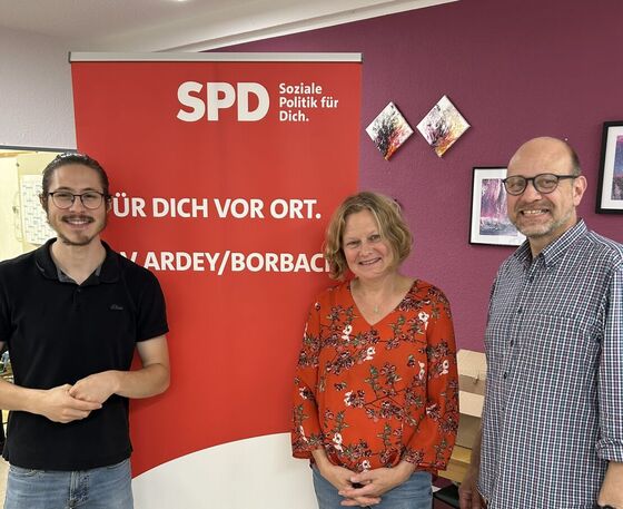 von links nach rechts: Leon Lier, Claudia Hennig, Michael Behrens
